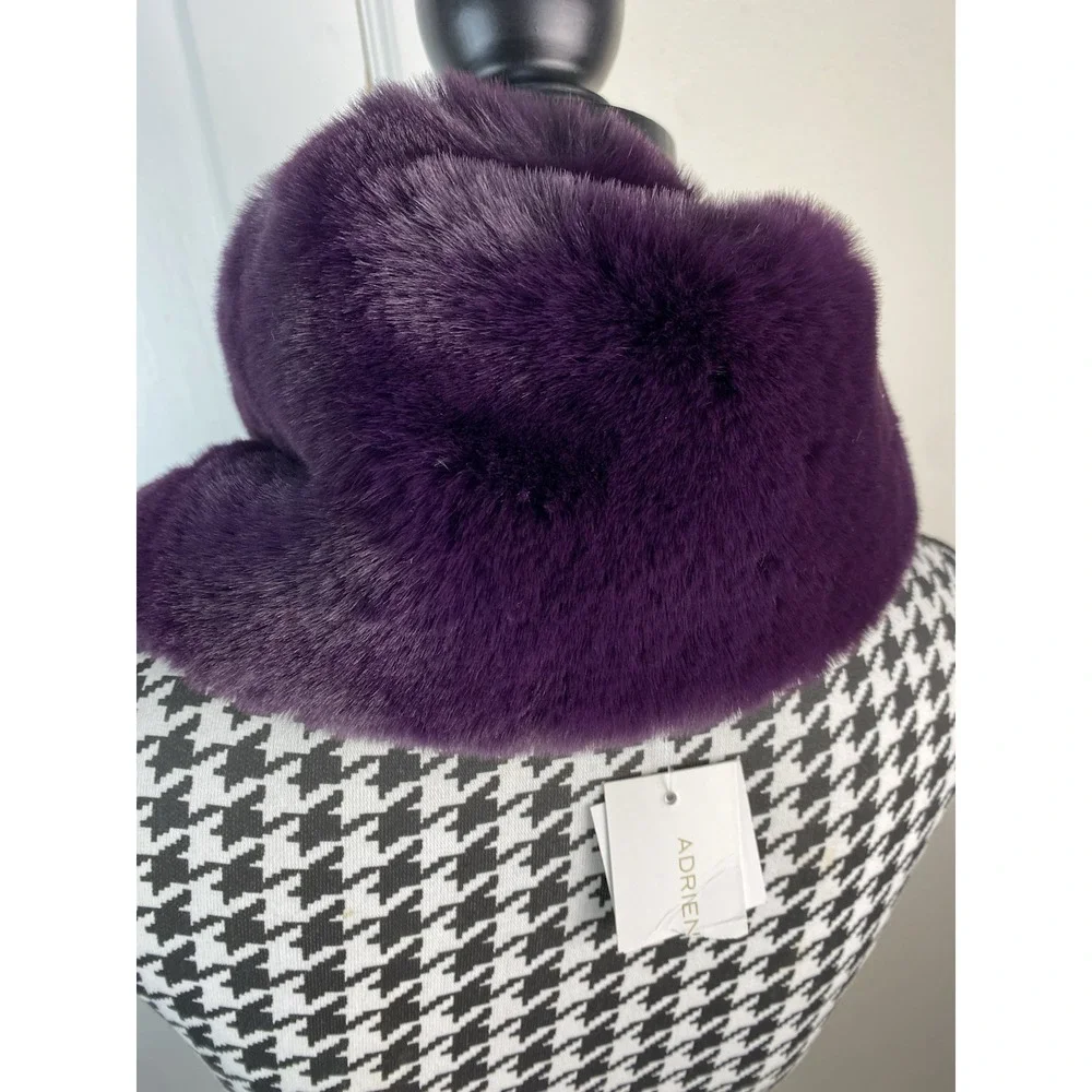 Adrienne Vittadini polyester scarf